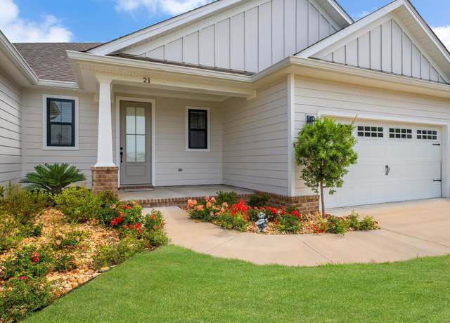 Property at 21 Stillmont Dr, Crawfordville, FL 32327, 3 beds, 2.5 baths