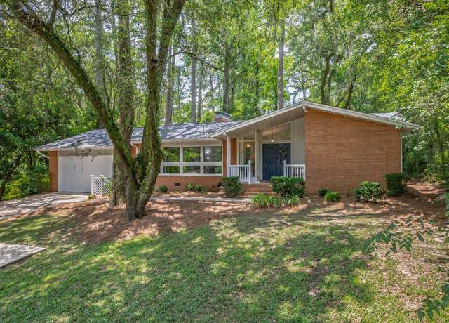 Property at 2106 High Rd, Tallahassee, FL 32303, 3 beds, 2 baths