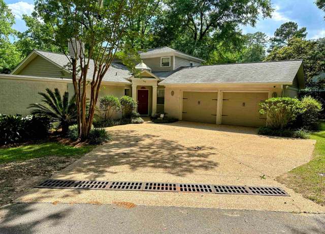 Property at 2224 Glenwood Ln, Tallahassee, FL 32308, 4 beds, 3 baths