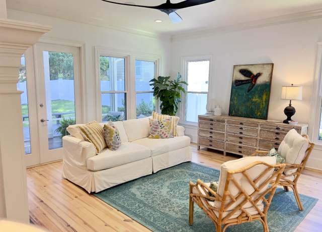 Property at 5718 Roanoke Trl, Tallahassee, FL 32312, 4 beds, 3.5 baths