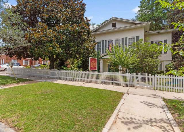 Property at 215 N Madison St, Quincy, FL 32351, 7 beds, 6 baths