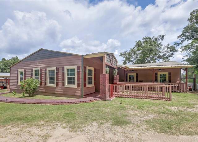 Property at 698 Liberty Rd, Quincy, FL 32351, 5 beds, 2 baths