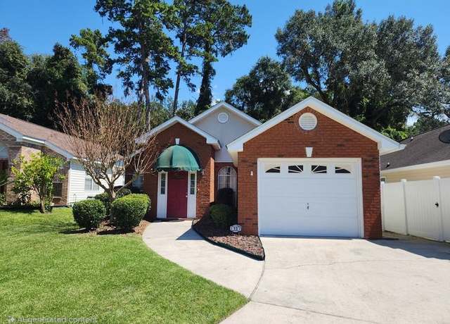 Property at 2107 Kinsley Ln, Tallahassee, FL 32308, 3 beds, 2 baths