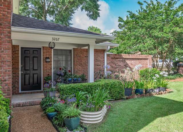 Property at 3267 Rue De Lafitte Dr, Tallahassee, FL 32312, 2 beds, 2.5 baths