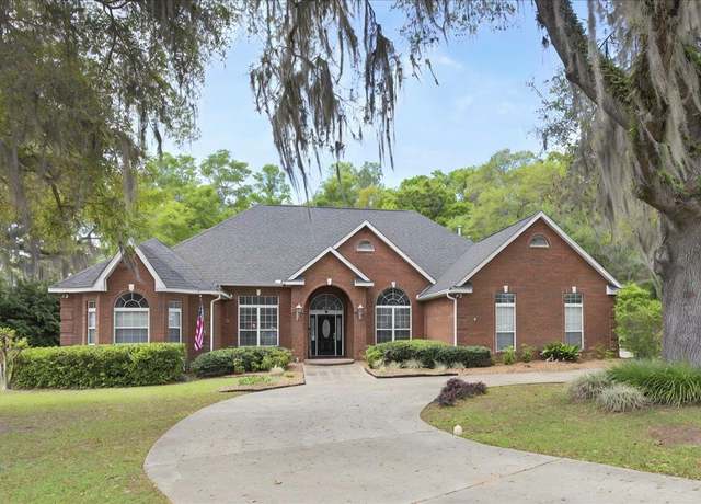 Property at 1228 Greensward Dr, Tallahassee, FL 32312, 4 beds, 3 baths