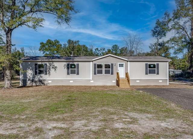 Property at 86 Estelle Dr, Crawfordville, FL 32327, 4 beds, 2 baths
