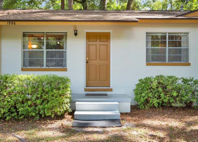Property at 1996 Hickory Ln, Tallahassee, FL 32305, 3 beds, 1.5 baths