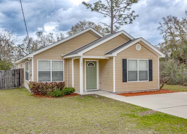 Property at 92 Dans Dr, Crawfordville, FL 32327, 3 beds, 2 baths