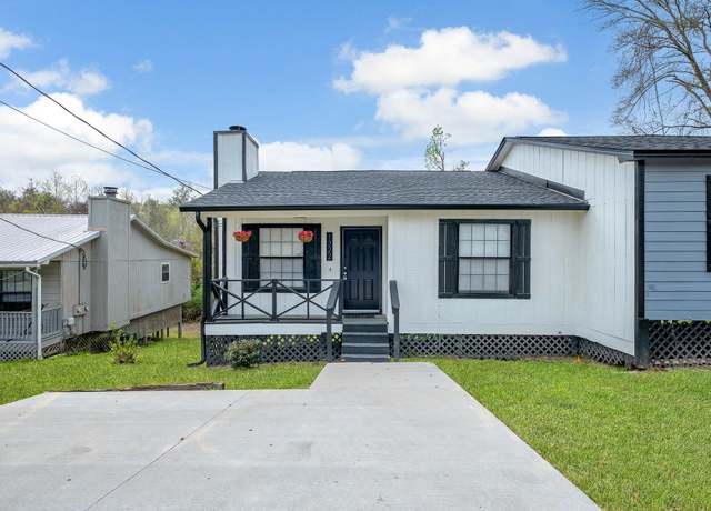 Property at 1322 Burgess Dr, Tallahassee, FL 32304, 2 beds, 2 baths