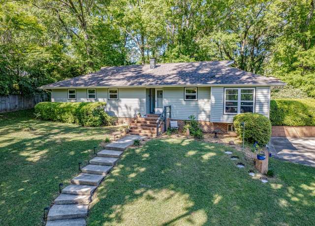 Property at 3212 Springdale Dr, Tallahassee, FL 32312, 4 beds, 2.5 baths