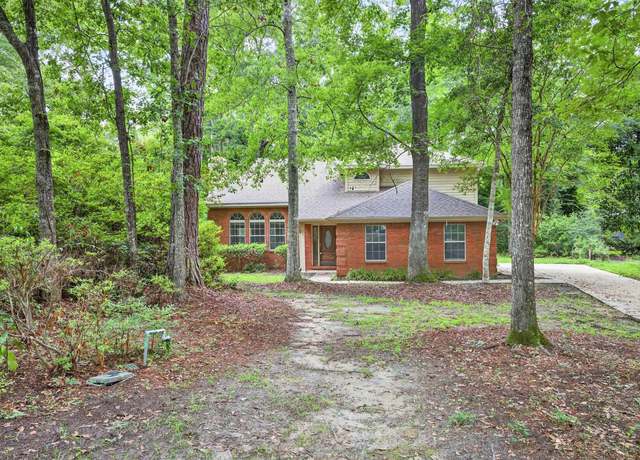 Property at 11022 Wildlife Trl, Tallahassee, FL 32312, 3 beds, 2.5 baths