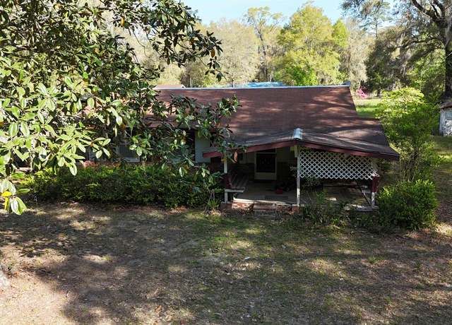 Property at 16872 Aqua Ln, Tallahassee, FL 32310, 3 beds, 2 baths