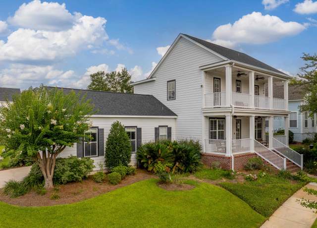 Property at 3803 Overlook Dr, Tallahassee, FL 32311, 4 beds, 3.5 baths