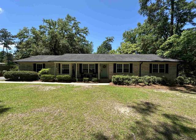 Property at 3246 Robinhood Rd, Tallahassee, FL 32312, 4 beds, 2 baths