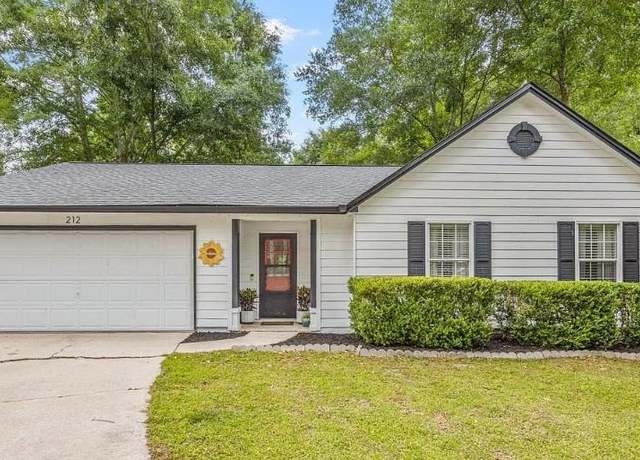 Property at 212 Lexington Rd, Tallahassee, FL 32312, 3 beds, 2 baths