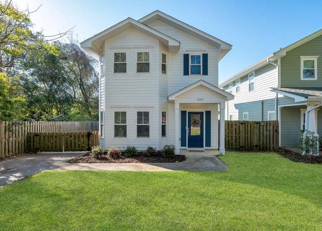 Property at 1003 Cherry Laurel St, Tallahassee, FL 32308, 4 beds, 3.5 baths