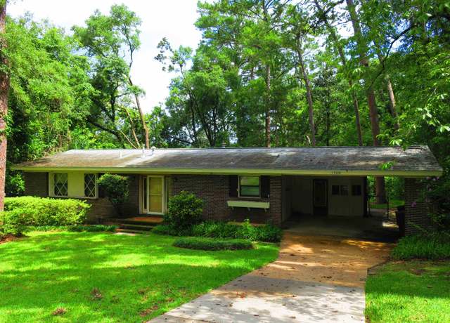 Property at 1920 Sunset Ln, Tallahassee, FL 32303, 3 beds, 2 baths