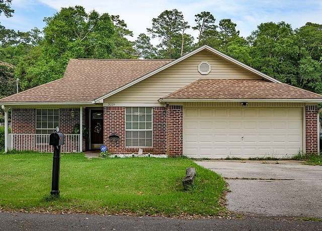 Property at 3229 Earl Dr, Tallahassee, FL, 3 beds, 2 baths