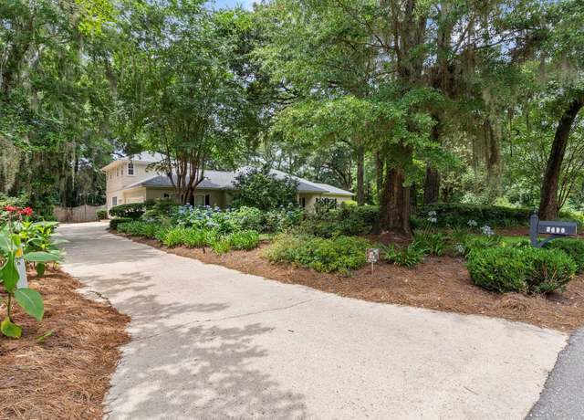 Property at 3690 Dexter Dr, Tallahassee, FL 32312, 4 beds, 3.5 baths