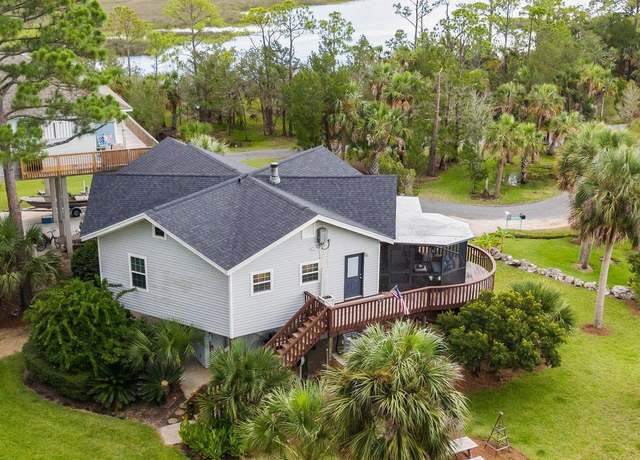 Property at 40 Carrol Dr, Crawfordville, FL 32327, 3 beds, 2 baths
