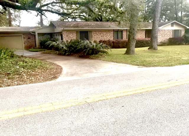 Property at 1127 Victory Garden Dr, Tallahassee, FL 32301, 5 beds, 3 baths