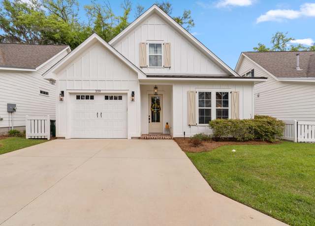 Property at 309 Dahlonega Dr, Tallahassee, FL 32308, 3 beds, 3 baths