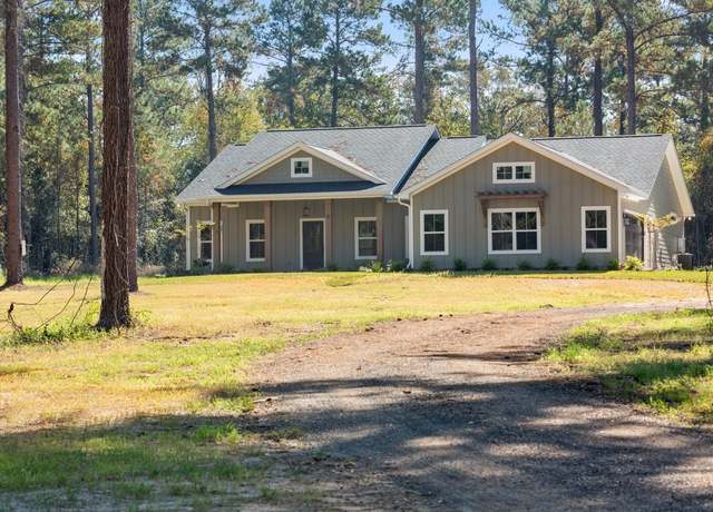 Property at 17 Old Tung Grove Rd, Monticello, FL 32344, 3 beds, 2.5 baths