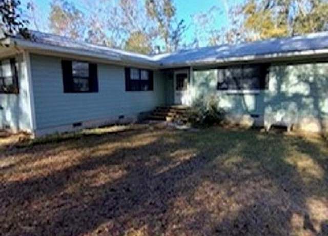 Property at 39 Indian Hills Rd Rd, Monticello, FL, 4 beds, 2 baths