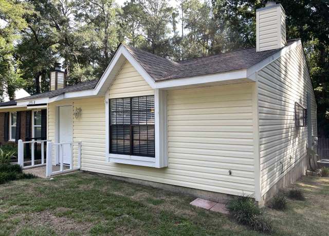 Property at 2331 Via Sardinia St Unit B, Tallahassee, FL 32303, 2 beds, 2 baths