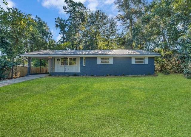 Property at 1105 Pinecrest Dr, Tallahassee, FL 32301, 3 beds, 2 baths