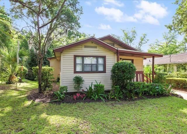 Property at 1015 Richmond St, Tallahassee, FL 32304, 3 beds, 2 baths