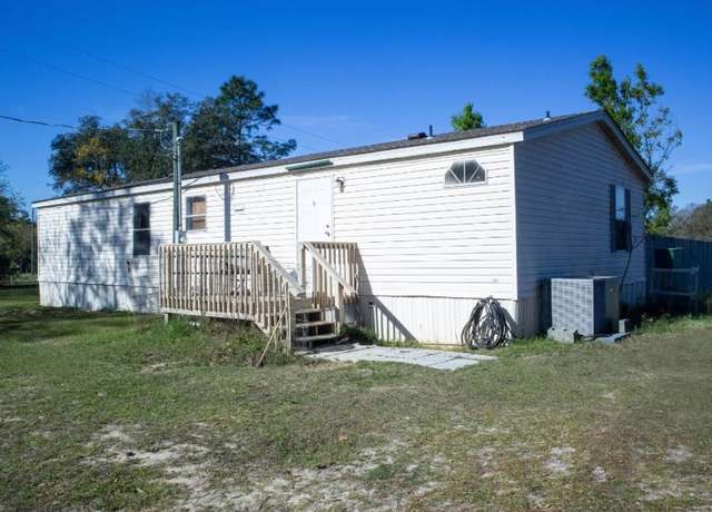 Property at 136 Cricket Ln, Quincy, FL 32351, 3 beds, 2 baths