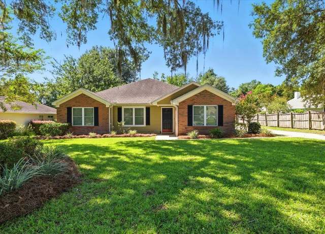 Property at 1285 Sumerlin Dr, Tallahassee, FL 32317, 3 beds, 2 baths
