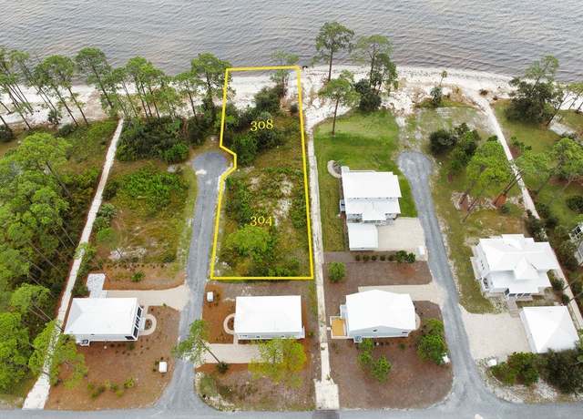 Property at 308 & 304 Fairview Ln, St Teresa, FL 32358