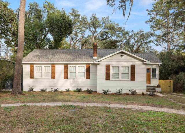 Property at 903 Buena Vista Dr, Tallahassee, FL 32304, 3 beds, 2 baths