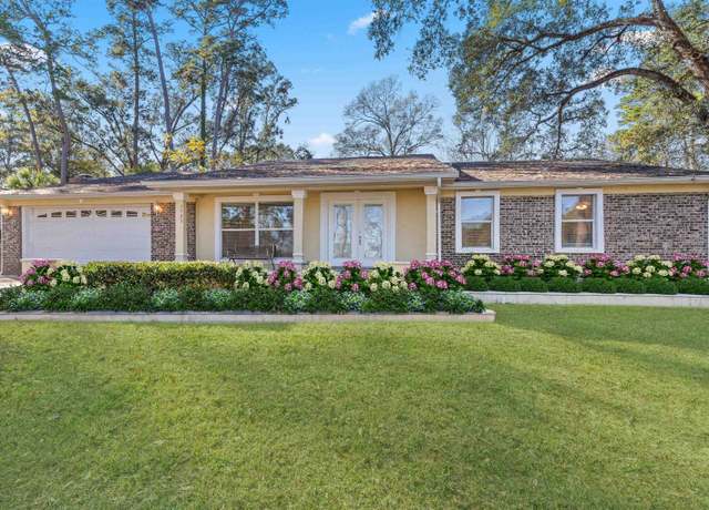 Property at 1523 Oldfield Dr, Tallahassee, FL 32308, 4 beds, 2.5 baths
