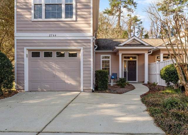 Property at 2744 Laurelwood Ln, Tallahassee, FL 32308, 3 beds, 2 baths