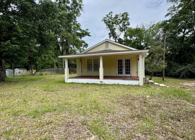 Property at 2755 Lake Bradford Rd, Tallahassee, FL 32310, 2 beds, 2 baths