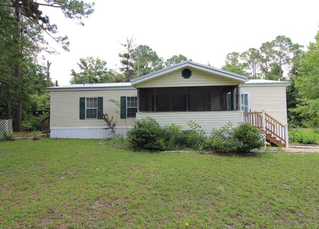 Property at 26 Robin Nest Ln, Crawfordville, FL 32327, 3 beds, 2 baths