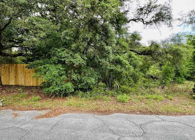 Property at 2519 Palmetto Ter, Lanark Village, FL 32323
