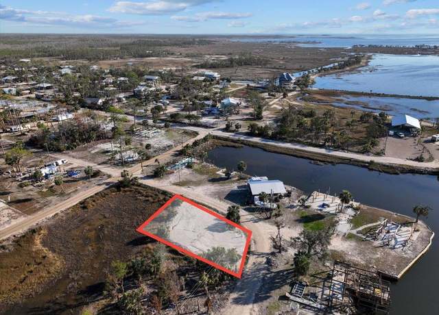 Property at 174 Kingfisher Rd, Perry, FL 32348
