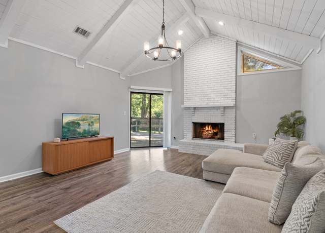 Property at 4601 Killimore Ln, Tallahassee, FL 32309, 3 beds, 2 baths