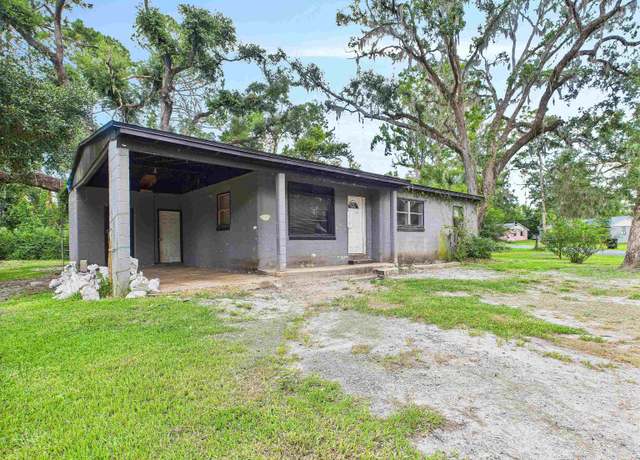 Property at 710 W Julia St, Perry, FL 32347, 3 beds, 1 bath