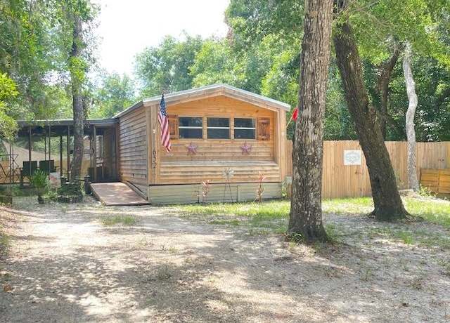 Property at 652 Magnolia St, Alligator Point, FL 32346, 2 beds, 2 baths