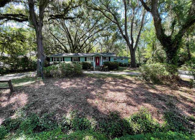 Property at 1921 Longview Dr, Tallahassee, FL 32303, 3 beds, 2 baths