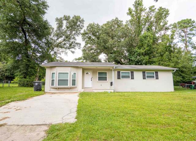 Property at 2612 Rippee Rd, Tallahassee, FL 32303, 3 beds, 1.5 baths