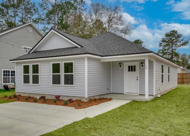 Property at 46 Navajo Trl, Crawfordville, FL 32327, 4 beds, 2 baths