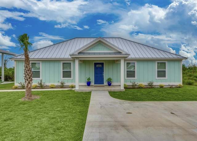 Property at 1232 Sopchoppy Hwy Hwy, Sopchoppy, FL 32327, 4 beds, 3 baths