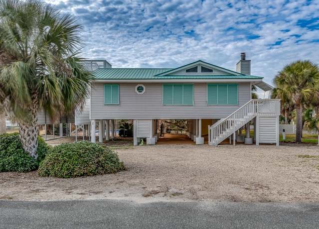 Property at 38 Sunrise Ln, Panacea, FL 32346, 3 beds, 3 baths