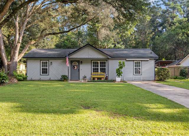 Photo of 3242 Affirmed Ct, Tallahassee, FL 32309